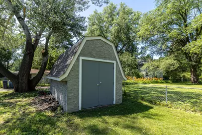 10046 Park Avenue S, Bloomington, MN 55420 - Photo 46