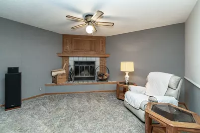 10046 Park Avenue S, Bloomington, MN 55420 - Photo 26