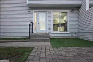 2192 Tower Ct, Woodbury, MN 55125 - Photo 2
