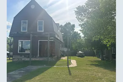 103 Bagley Avenue NW, Bagley, MN 56621 - Photo 2
