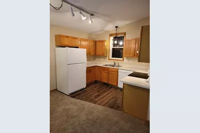 2403 Brenner Court, Roseville, MN 55113 - Photo 8