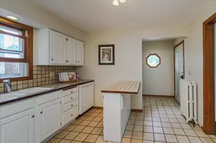 1263 Minnehaha Ave W, Saint Paul, MN 55104 - Photo 12