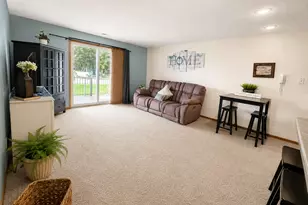875 Bahls Dr, Hastings, MN 55033 - Photo 2