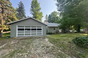 522 Main St E, Hines, MN 56647 - Photo 4