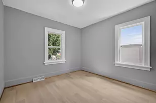 1227 Arkwright St, Saint Paul, MN 55130 - Photo 14