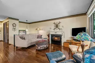 10717 Yukon Ave S, Bloomington, MN 55438 - Photo 4