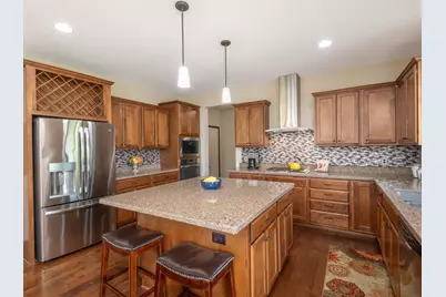 1113 Rosemary Lane, Chaska, MN 55318 - Photo 8