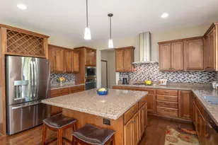 1113 Rosemary Ln, Chaska, MN 55318 - Photo 8