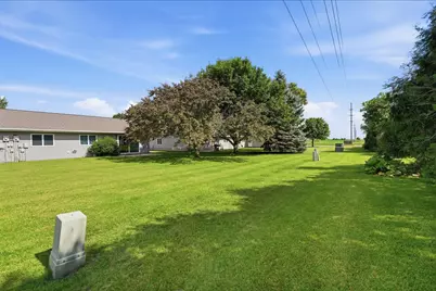 2706 9th Street SW, Willmar, MN 56201 - Photo 32