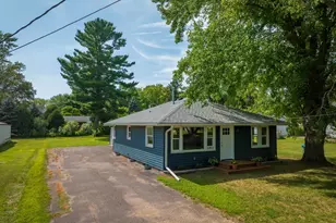 101 Dunn Ave N, Hinckley, MN 55037 - Photo 4