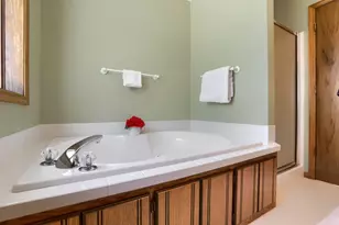 7901 Lilac Ln, Victoria, MN 55386 - Photo 18