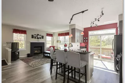 8960 Comstock Lane N, Maple Grove, MN 55311 - Photo 4