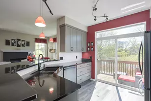 8960 Comstock Ln N, Maple Grove, MN 55311 - Photo 20
