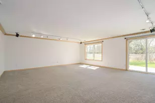 8960 Comstock Ln N, Maple Grove, MN 55311 - Photo 32