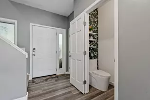 7117 Courtly Rd, Woodbury, MN 55125 - Photo 6
