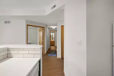 600 N 2nd Street #405, Minneapolis, MN 55401 - Photo 10