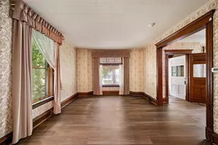 835 3rd St E, Saint Paul, MN 55106 - Photo 10