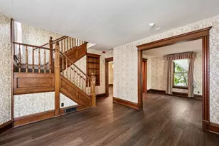 835 3rd St E, Saint Paul, MN 55106 - Photo 6