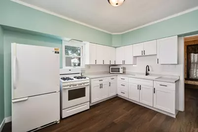 835 3rd Street E, Saint Paul, MN 55106 - Photo 16