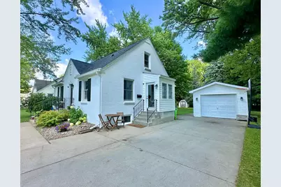 351 E Hughes Street, New Richmond, WI 54017 - Photo 6