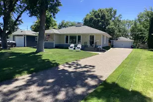 2600 Aquila Ave S, Saint Louis Park, MN 55426 - Photo 1