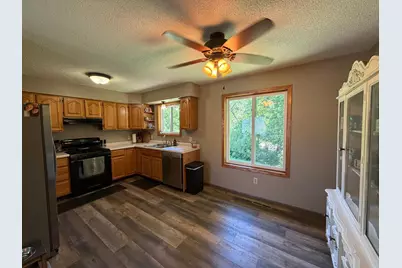 418 1st Street, Sandstone, MN 55072 - Photo 4