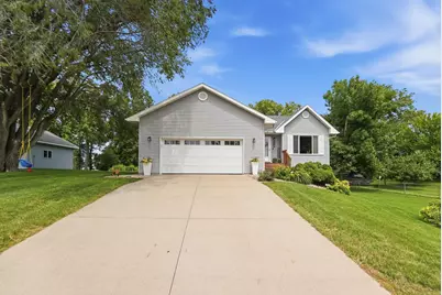 119 Mc Farlane Street NW, Alexandria, MN 56308 - Photo 2