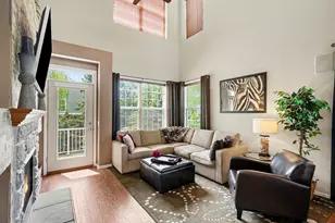 18085 Kindred Ct, Lakeville, MN 55044 - Photo 2