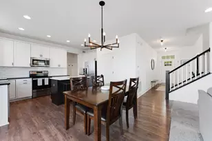 3927 Founders Path, Chaska, MN 55318 - Photo 24