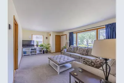 6332 Oak Knoll Plaza, Woodbury, MN 55125 - Photo 6