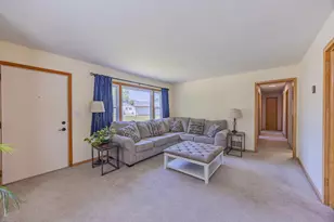 6332 Oak Knoll Plaza, Woodbury, MN 55125 - Photo 8