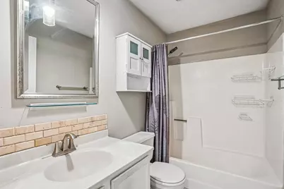 999 41st Avenue NE #302, Columbia Heights, MN 55421 - Photo 6