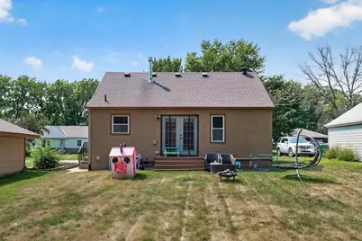 4928 Abbott Avenue N, Brooklyn Center, MN 55429 - Photo 26