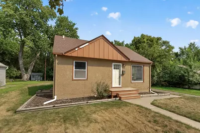 4928 Abbott Avenue N, Brooklyn Center, MN 55429 - Photo 2