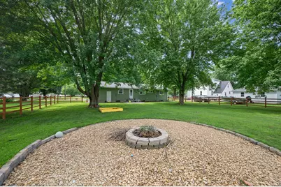 211 Kelser Street, Welcome, MN 56181 - Photo 32