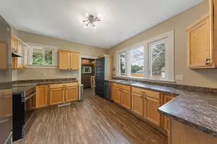 427 Cherry St, Owatonna, MN 55060 - Photo 18