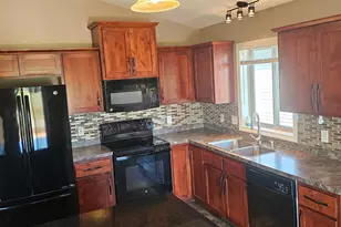 9318 Golden Pond Ln N, Monticello, MN 55362 - Photo 12