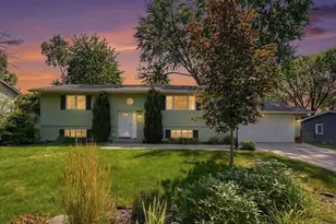 3224 Hillsboro Ave N, New Hope, MN 55427 - Photo 30