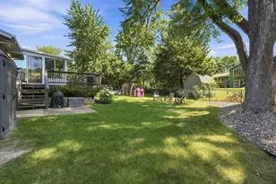 3224 Hillsboro Ave N, New Hope, MN 55427 - Photo 24
