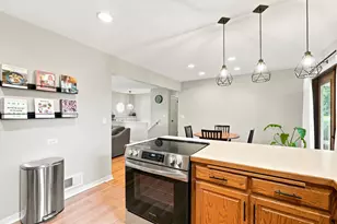 3224 Hillsboro Ave N, New Hope, MN 55427 - Photo 6