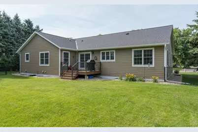 809 Spruce Place, Saint Peter, MN 56082 - Photo 44
