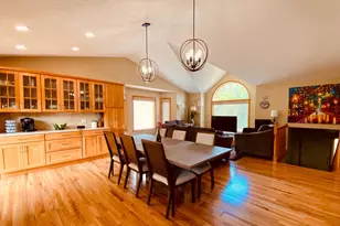2543 Cypress St, Maplewood, MN 55109 - Photo 14