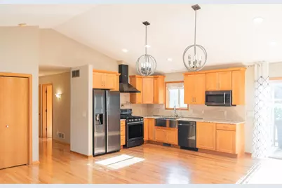 2543 Cypress Street, Maplewood, MN 55109 - Photo 10