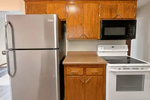1597 Margaret St, Saint Paul, MN 55106 - Photo 6