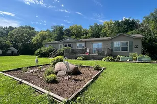 26176 Co Rd 11, Renville, MN 56284 - Photo 2