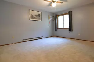1585 Cohansey St, Saint Paul, MN 55117 - Photo 8