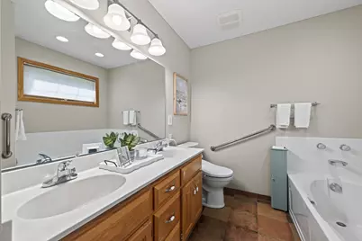 6975 Eagle Trail, Centerville, MN 55038 - Photo 16