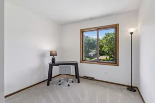 4235 Bridgewood Terrace, Vadnais Heights, MN 55127 - Photo 32