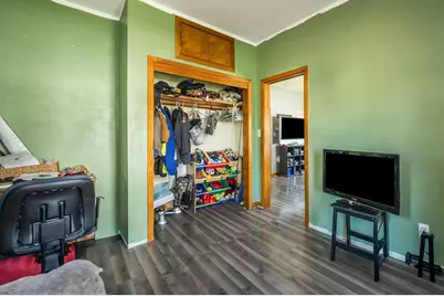 319 E 10th Street, Blue Earth, MN 56013 - Photo 10
