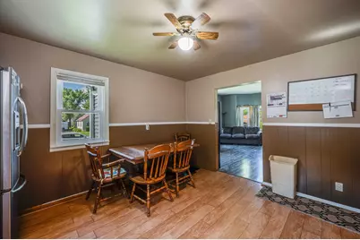 319 E 10th Street, Blue Earth, MN 56013 - Photo 6